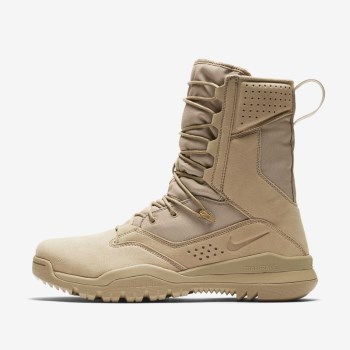 Nike SFB Field 2 20cm (approx.) - Férfi Utcai Cipő - Bézs